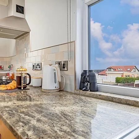 Finest Retreats - Shoe Buttons At Gap Road Reighton